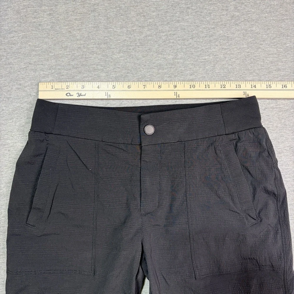 Athleta Size 4 Trekkie Bermuda 2.0‎ Shorts 9